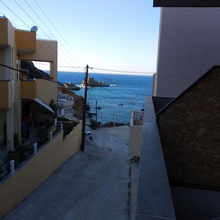 Mades Magic Place Agia Pelagia  Luaran gambar